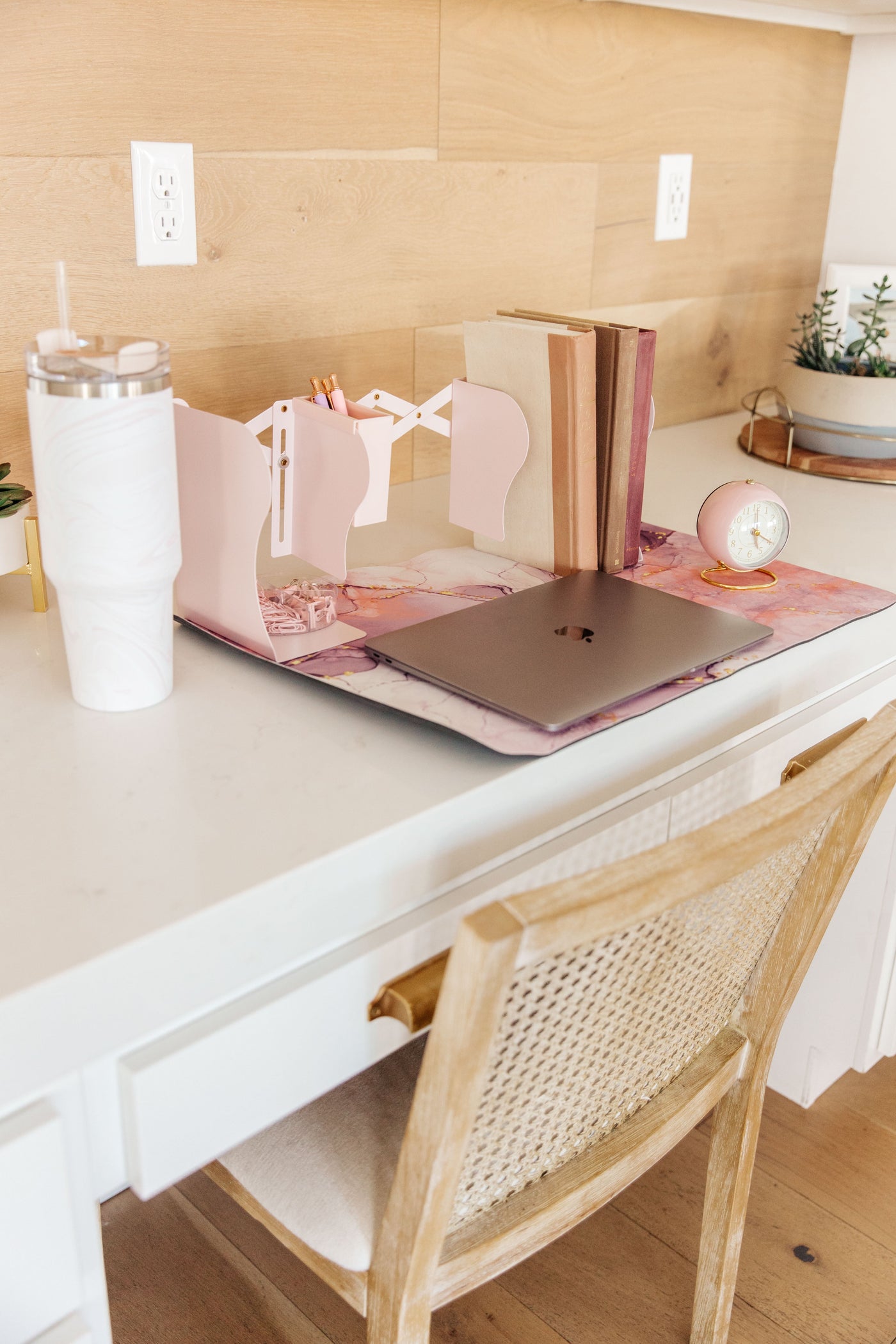 Boss Babe Expanding Desk Organizer in Pink|Corner Stone Spa Boutique-Womens- Corner Stone Spa and Salon Boutique in Stoughton, Wisconsin